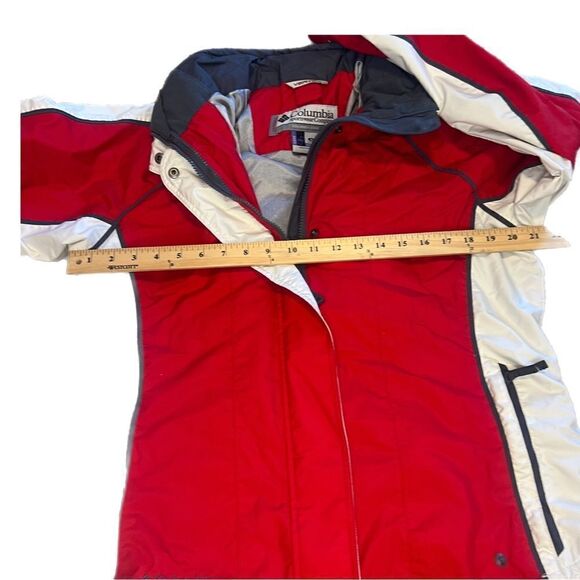 Columbia Vertex Ski Jacket. Red, White and Grey. Size M. Good Used Condition! - Picture 12 of 16